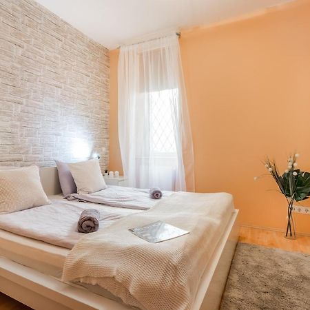 Central Premier Apartment 布达佩斯 外观 照片