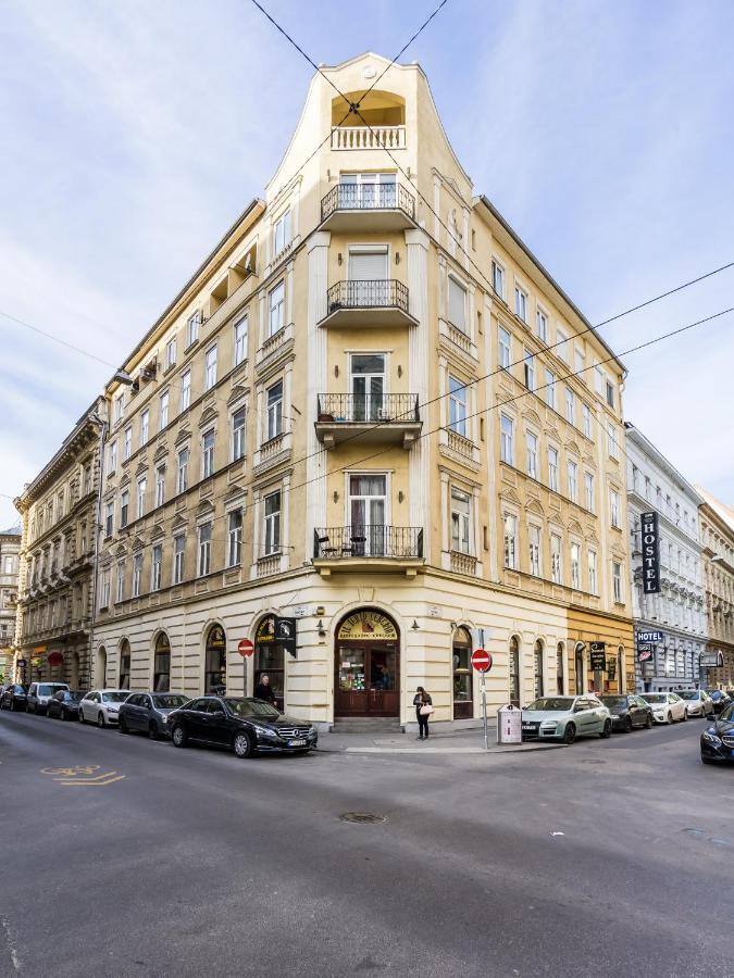 Central Premier Apartment 布达佩斯 外观 照片